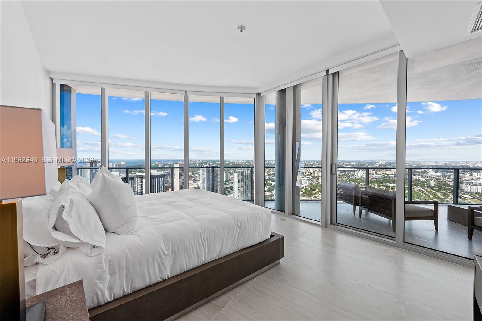 851 NE 1st Ave #PH5212, Miami FL 33132