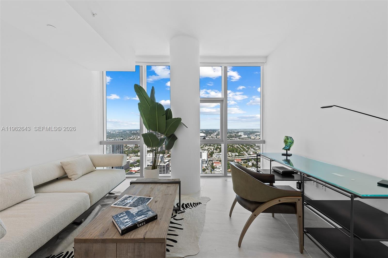 851 NE 1st Ave #PH5212, Miami FL 33132