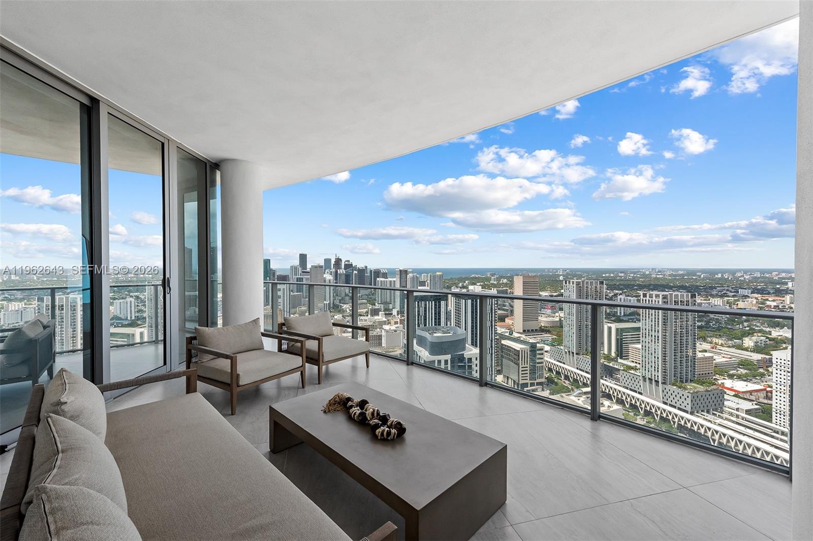 851 NE 1st Ave #PH5212, Miami FL 33132