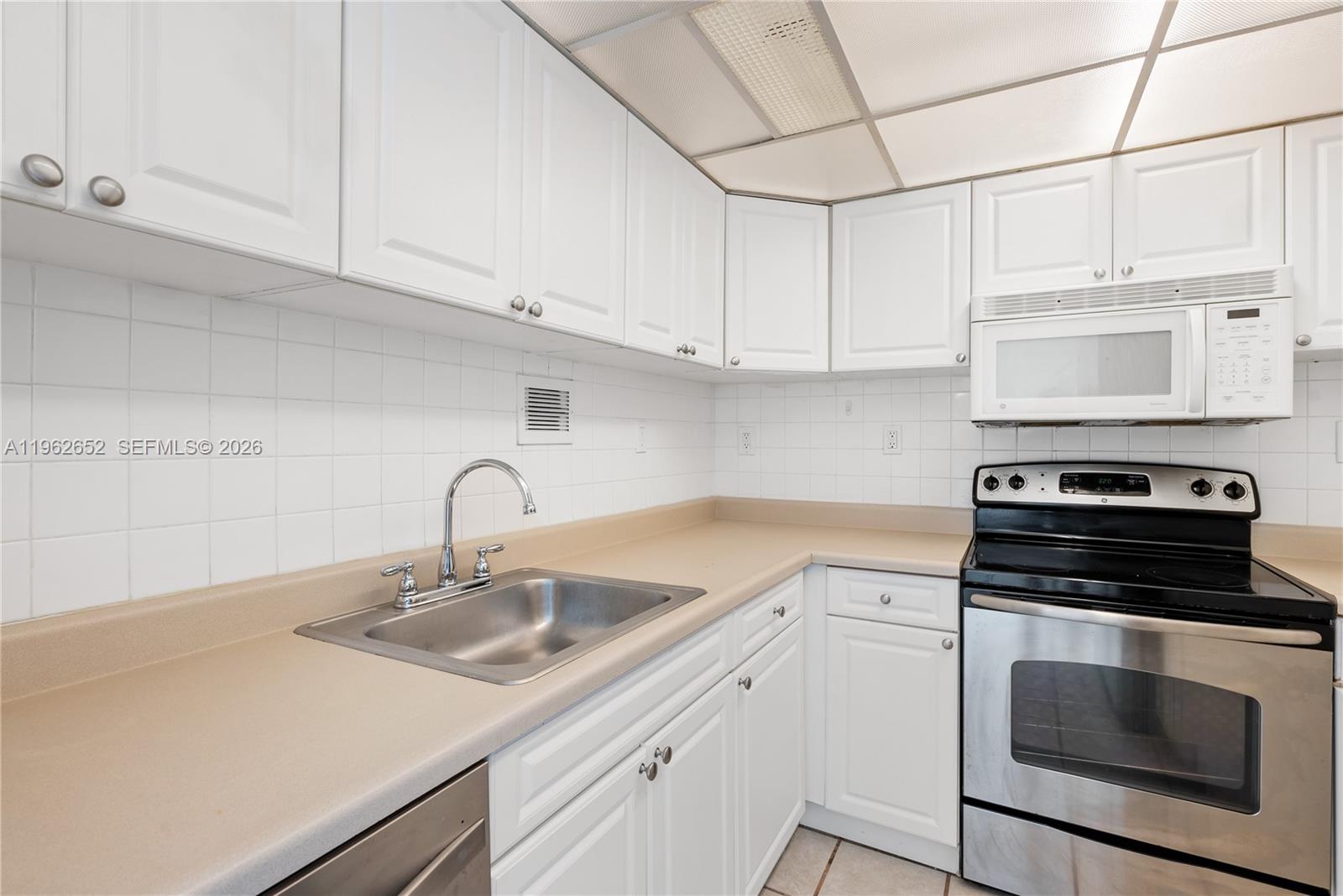 1200 West Ave #PH08, Miami Beach FL 33139