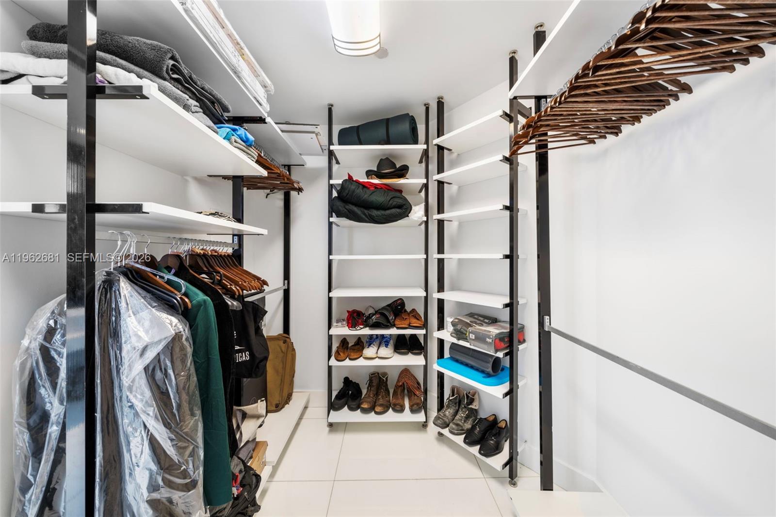 2020 N Bayshore Dr #2305, Miami FL 33137