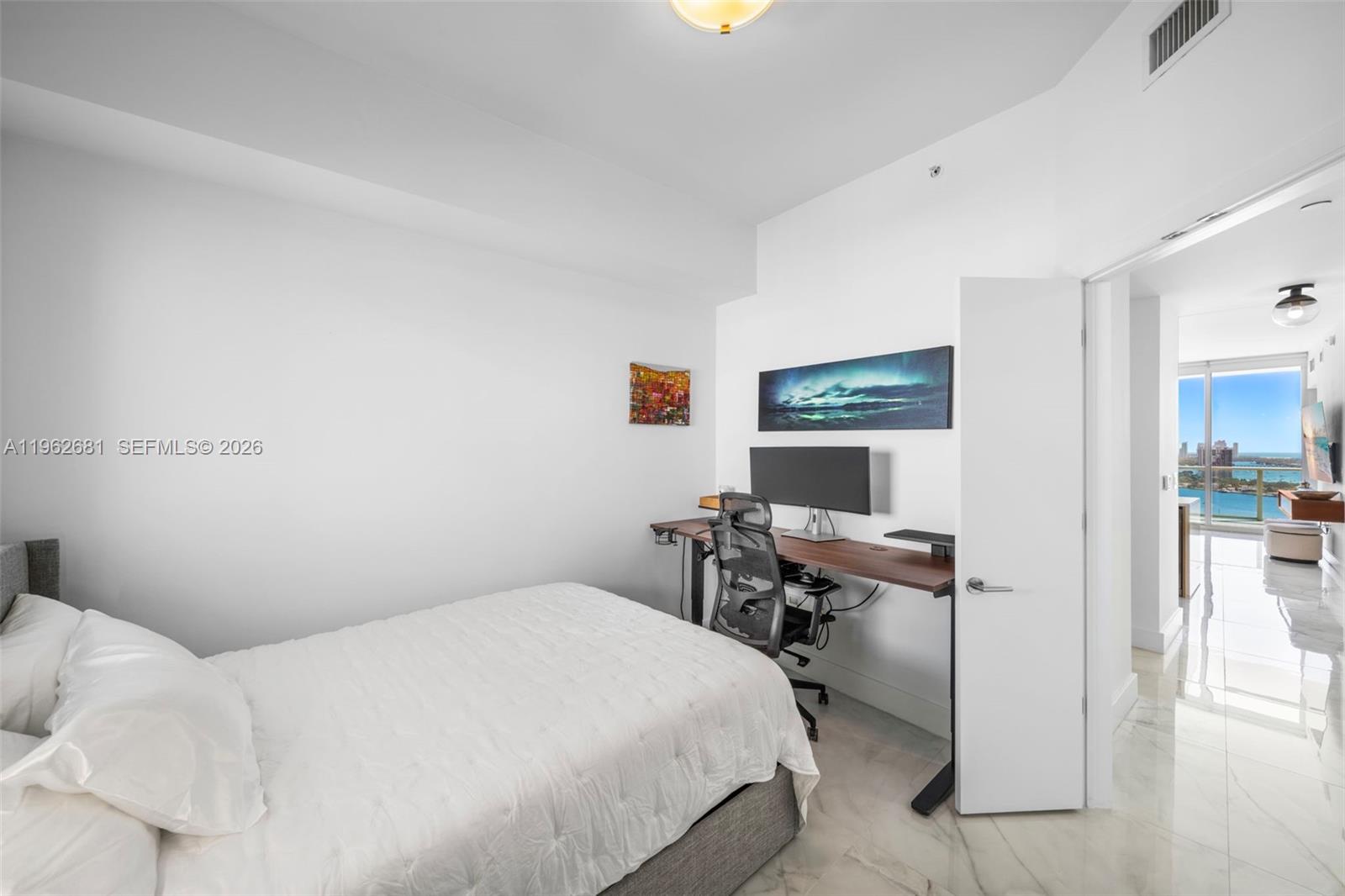 2020 N Bayshore Dr #2305, Miami FL 33137