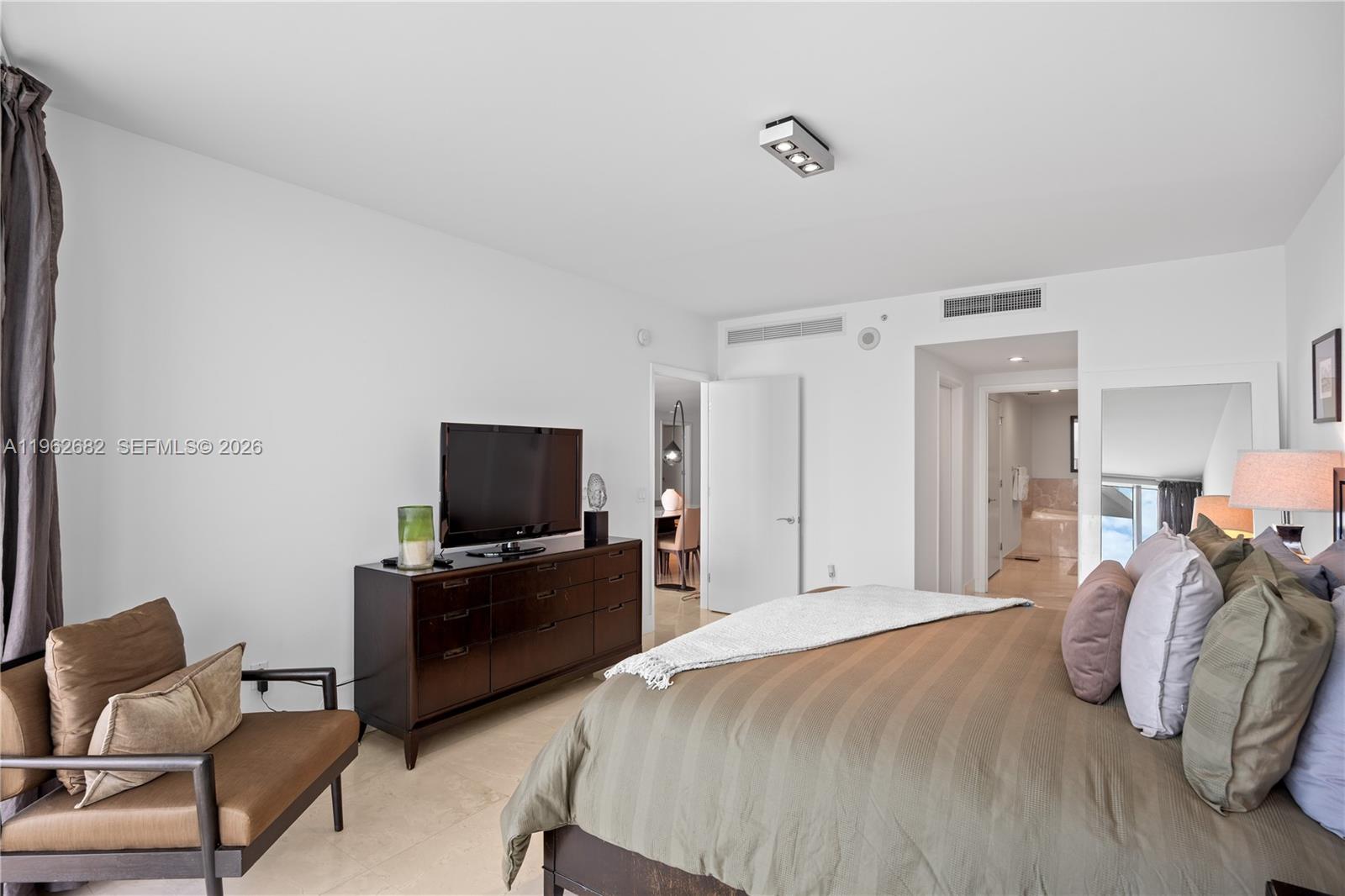 17001 Collins Ave #3507, Sunny Isles Beach FL 33160