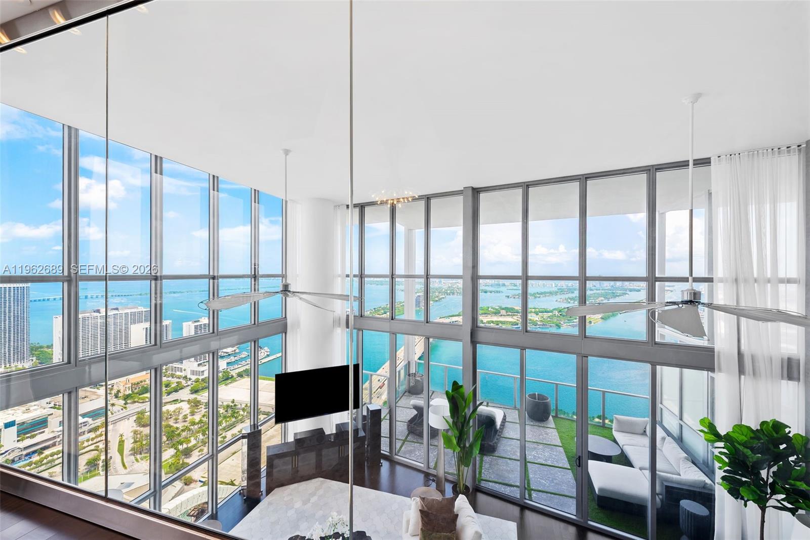 1100 Biscayne Blvd #5706, Miami FL 33132