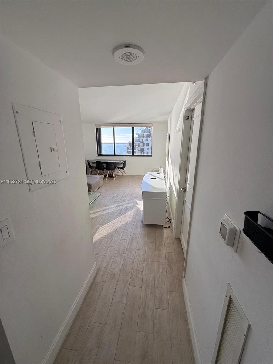 540 Brickell Key Dr #1505, Miami FL 33131