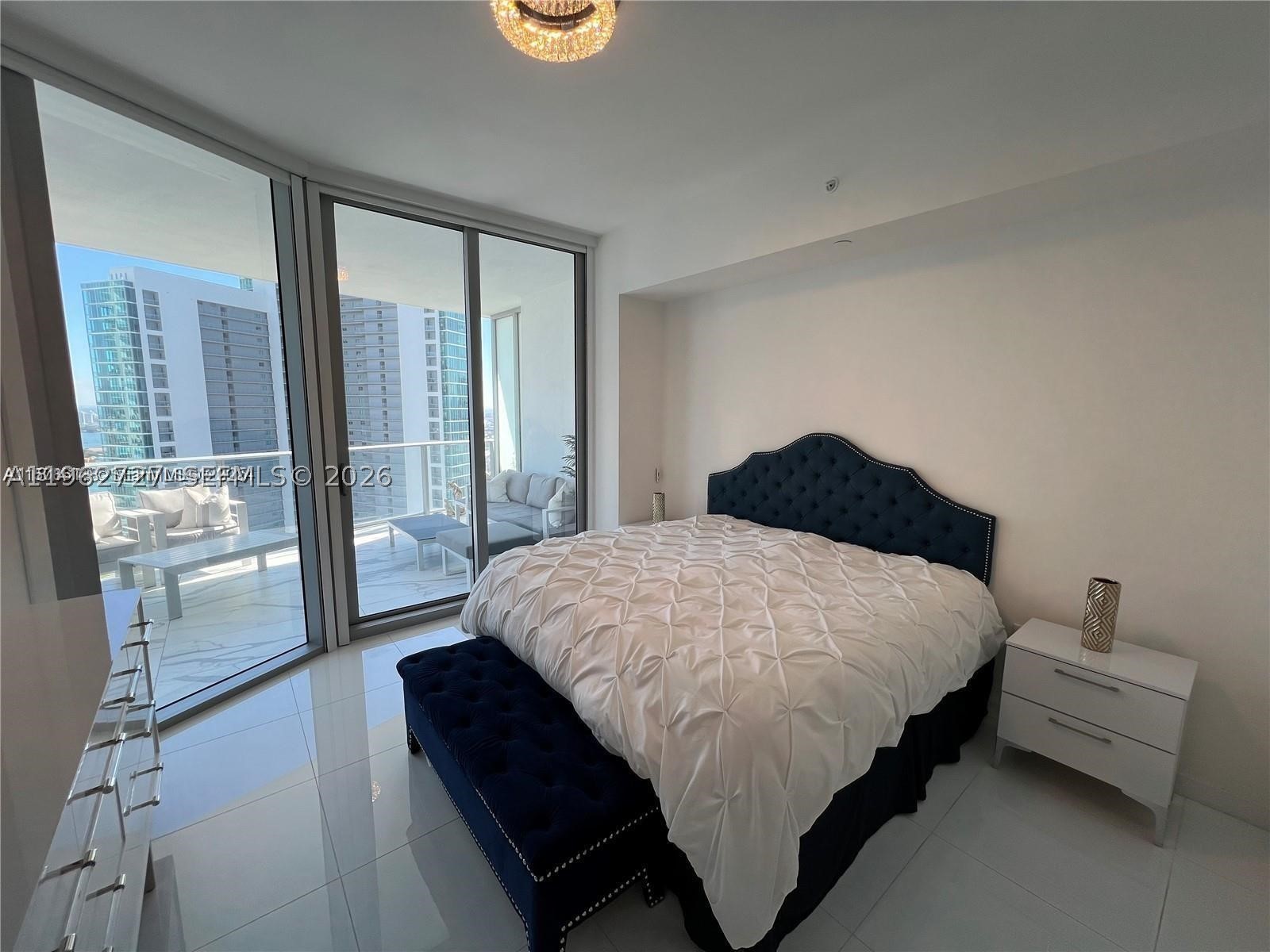 851 NE 1st Ave #3903, Miami FL 33132