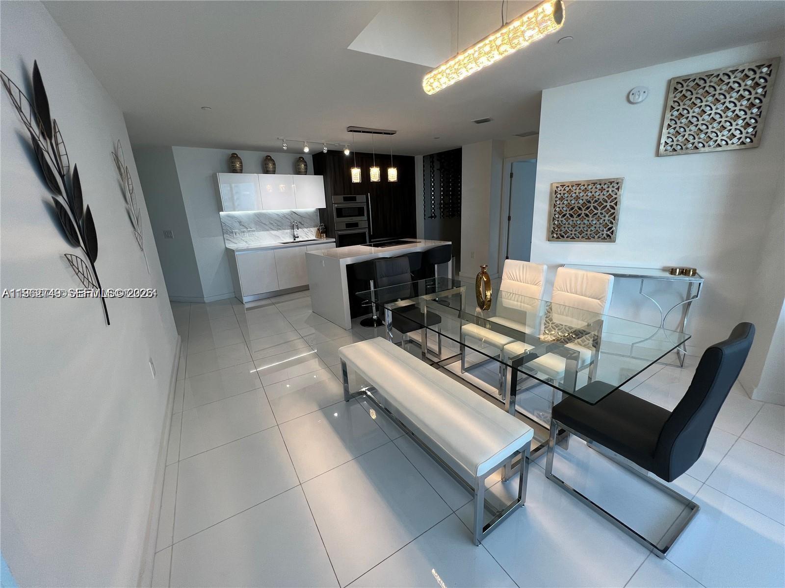 851 NE 1st Ave #3903, Miami FL 33132