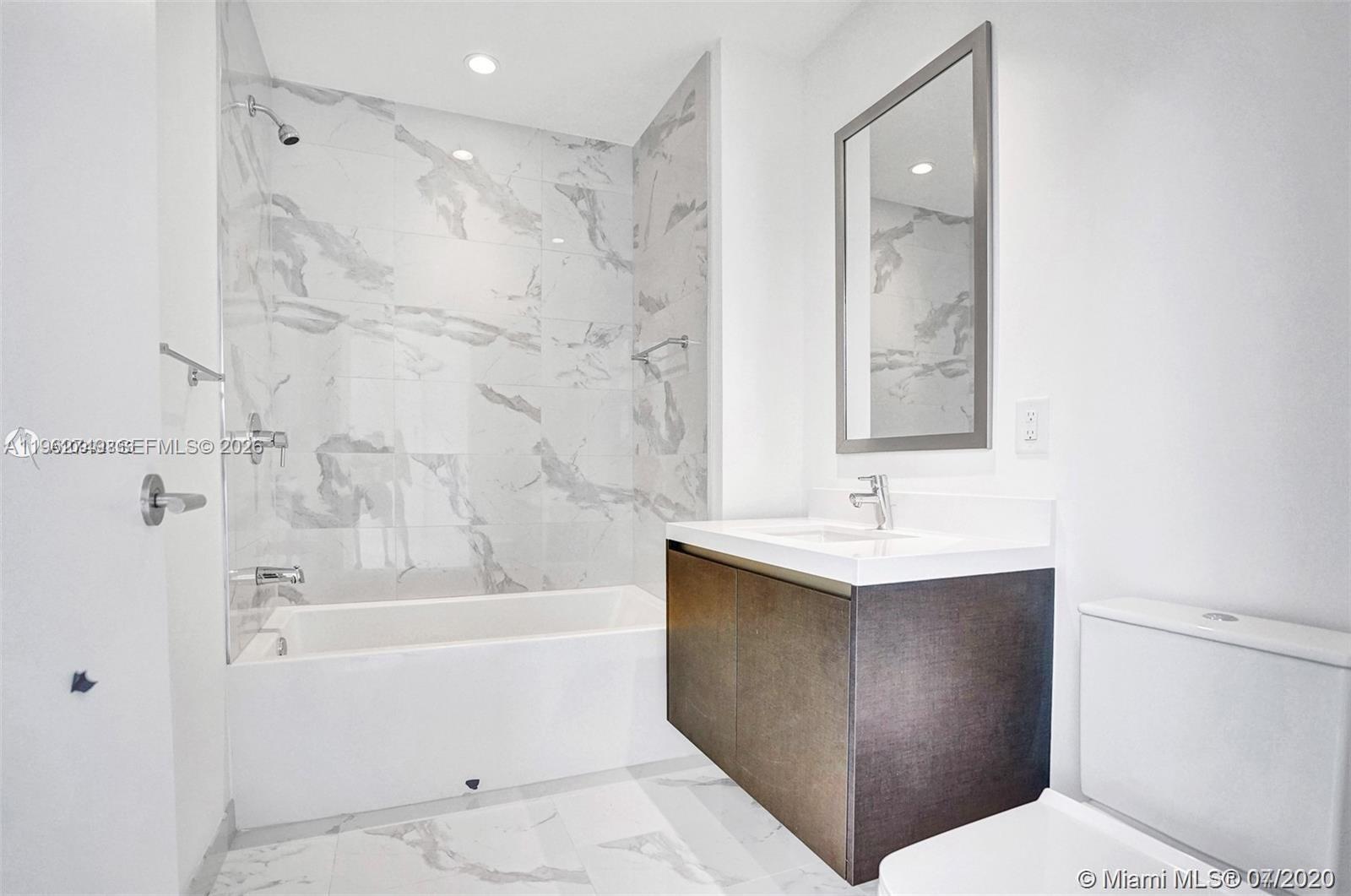 851 NE 1st Ave #3903, Miami FL 33132