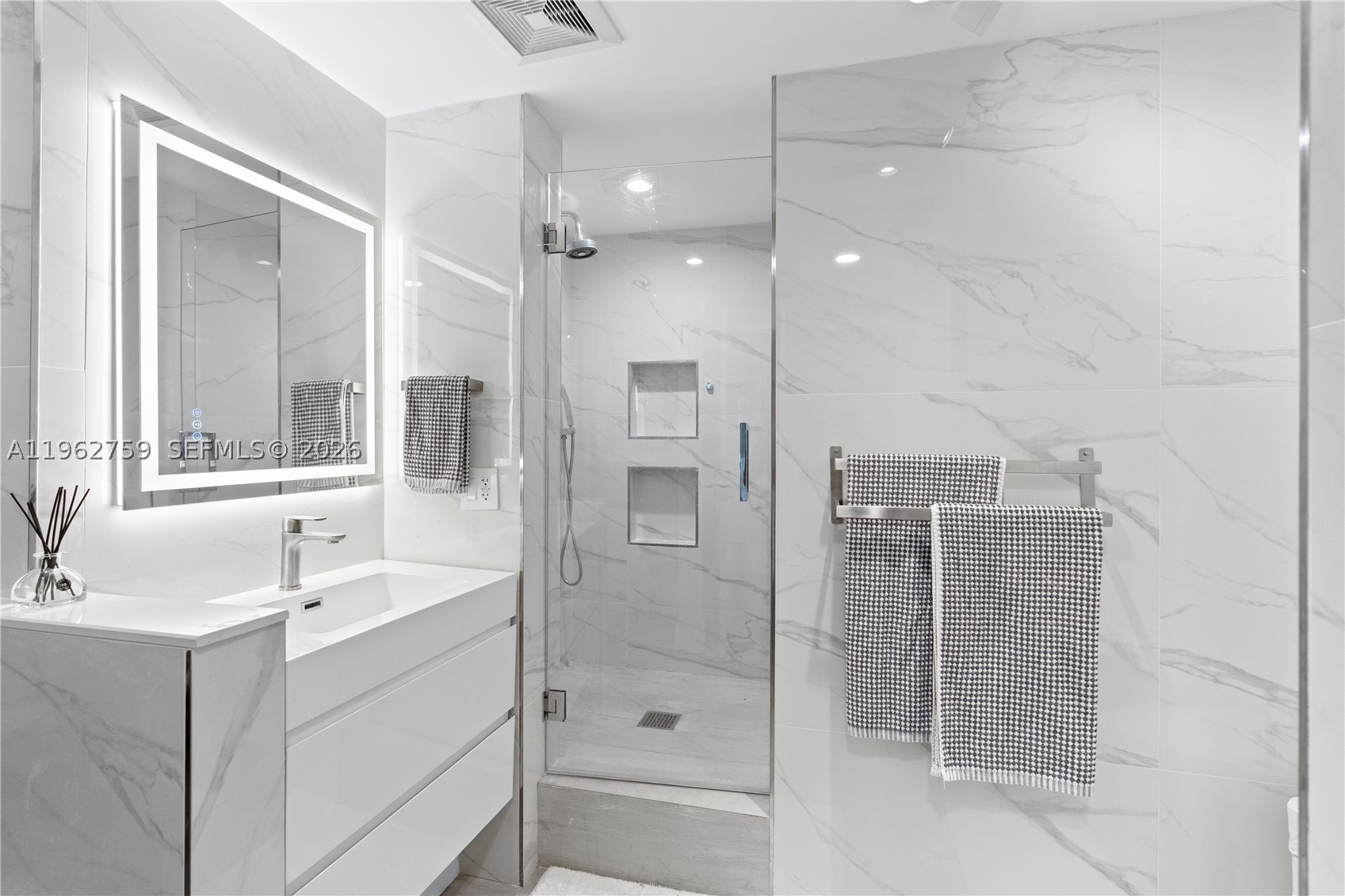 3350 SW 27th Ave #1806, Coconut Grove FL 33133