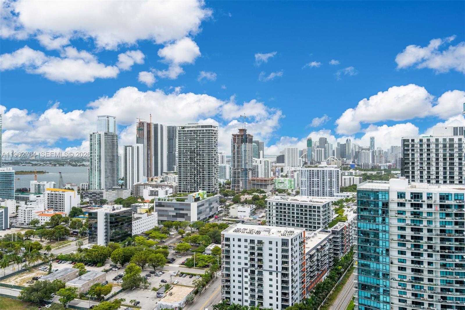 121 NE 34th St #3003, Miami FL 33137