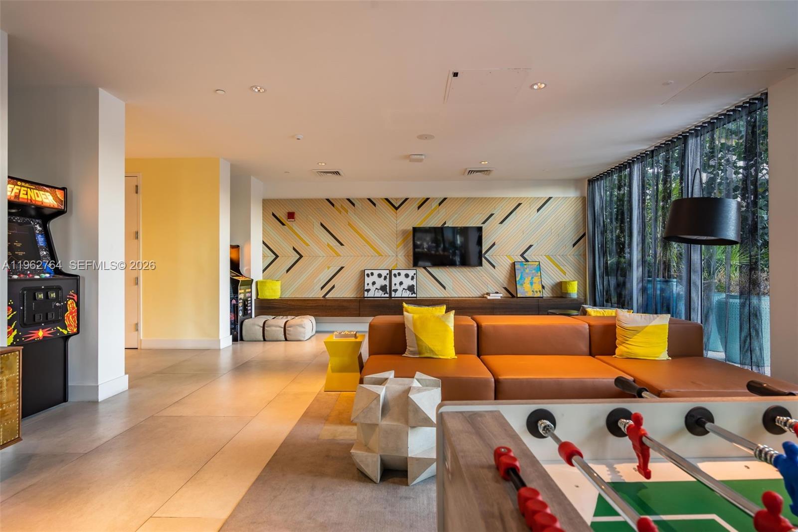 121 NE 34th St #3003, Miami FL 33137