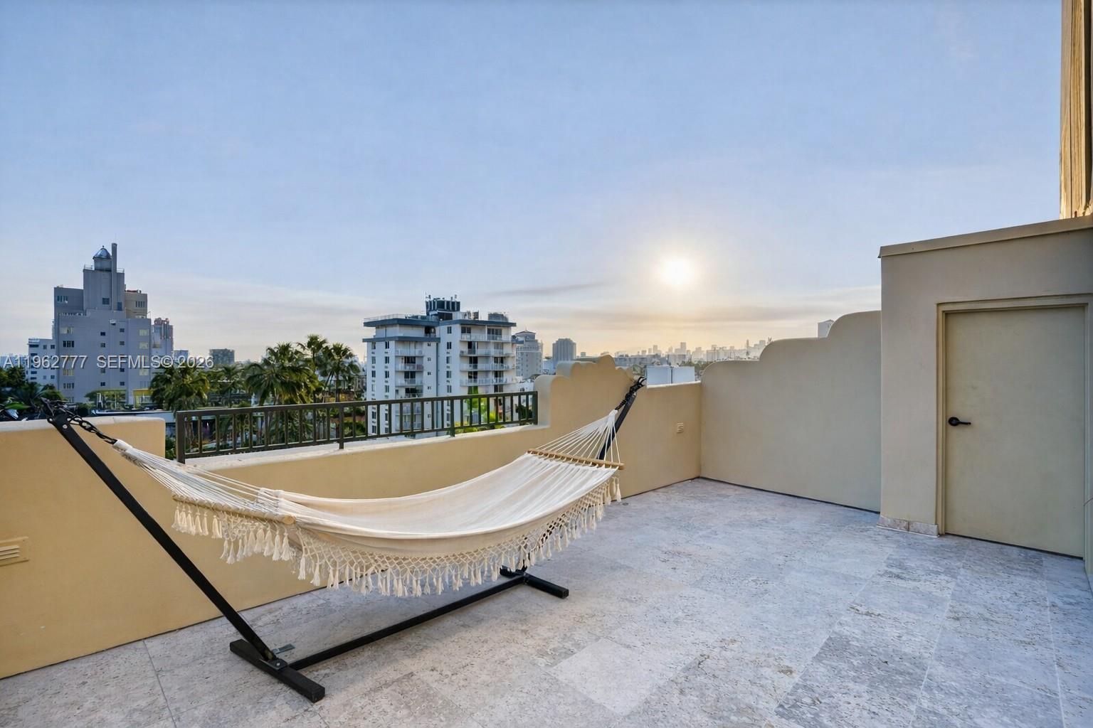 1330 Ocean Dr #R7C, Miami Beach FL 33139