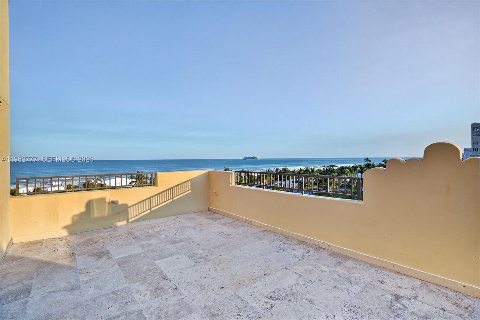 1330 Ocean Dr #R7C, Miami Beach FL 33139