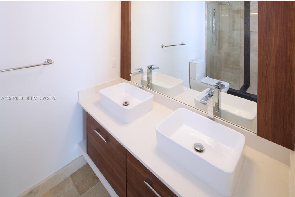 601 NE 27th #1003, Miami FL 33137
