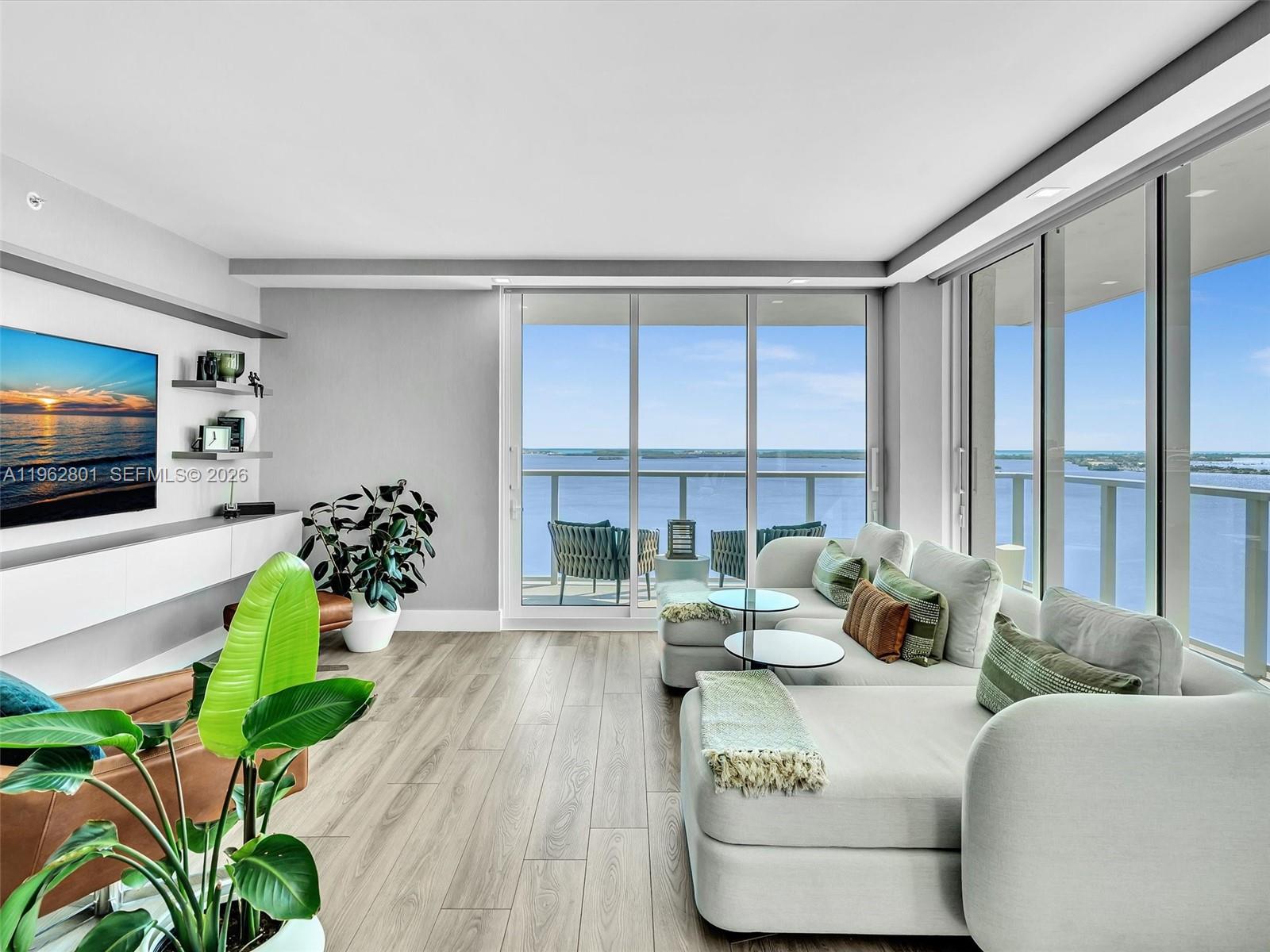 1155 Brickell Bay Dr #2011, Miami FL 33131