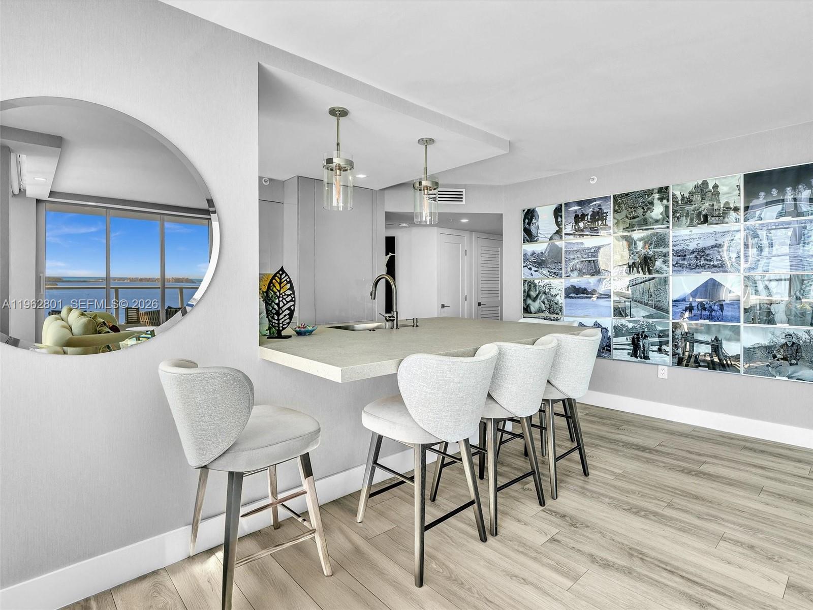 1155 Brickell Bay Dr #2011, Miami FL 33131