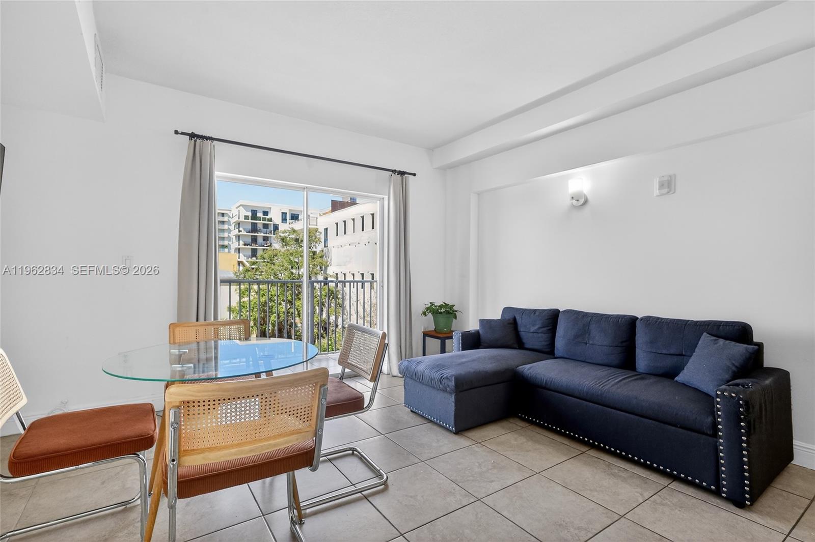 134 SW 7th Ave #404, Miami FL 33130
