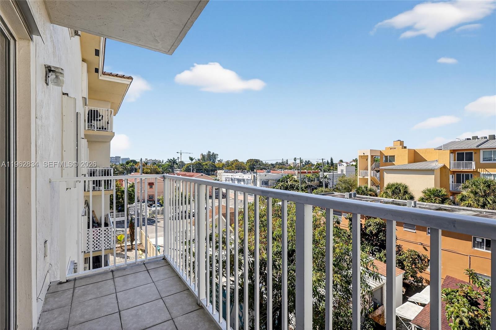 134 SW 7th Ave #404, Miami FL 33130