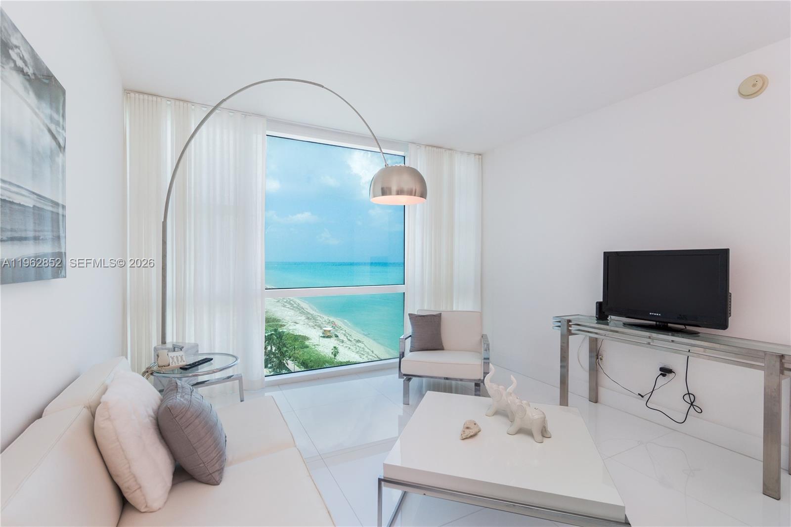 6801 Collins Ave #1415-, Miami Beach FL 33141