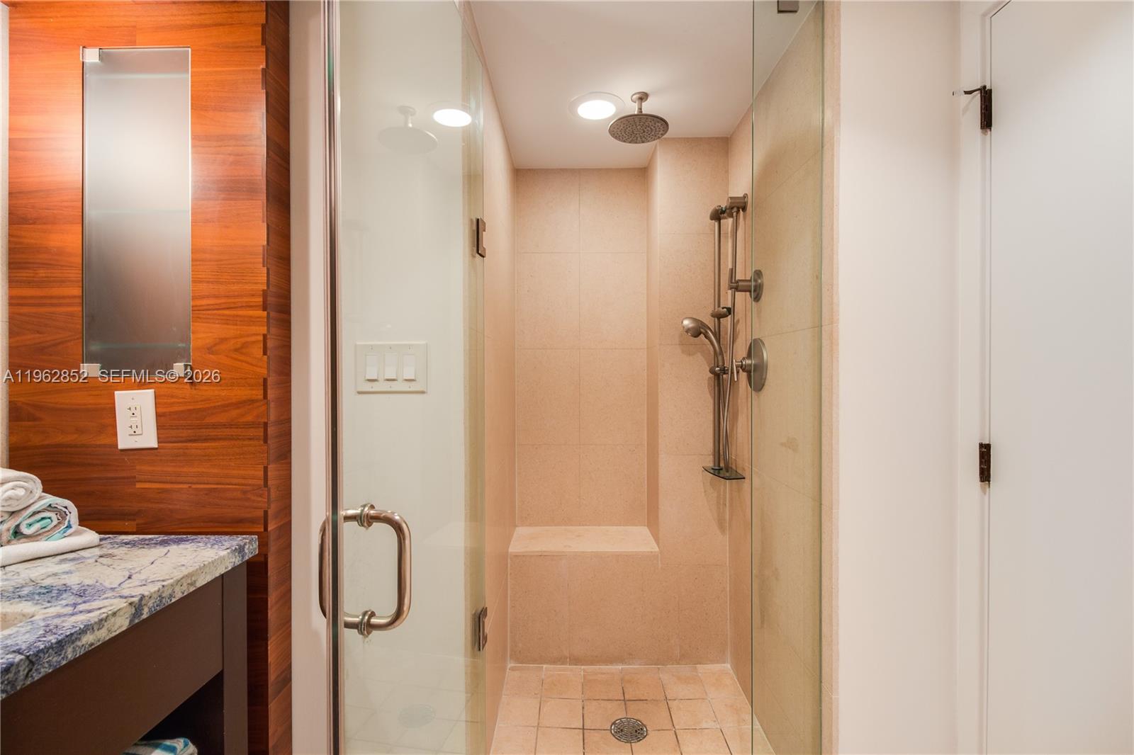 6801 Collins Ave #1415-, Miami Beach FL 33141