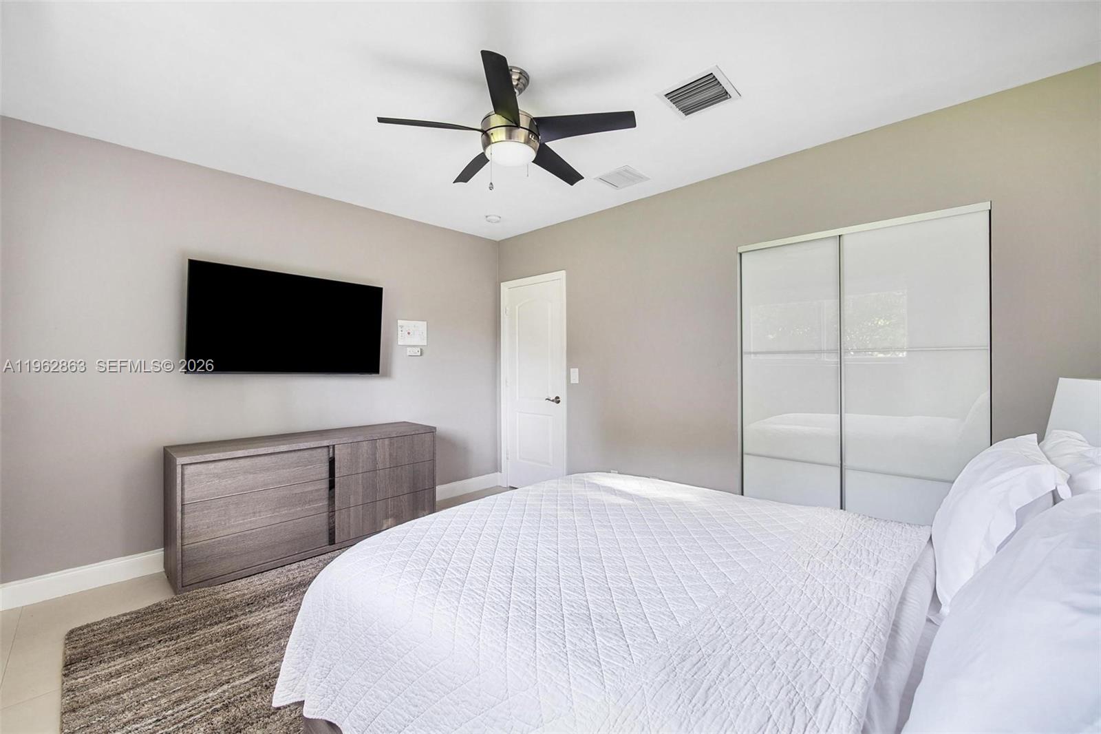 1019 NE 115th St #1019, Biscayne Park FL 33161