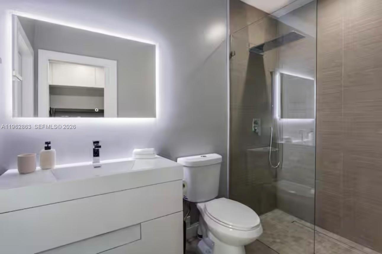 1019 NE 115th St #1019, Biscayne Park FL 33161