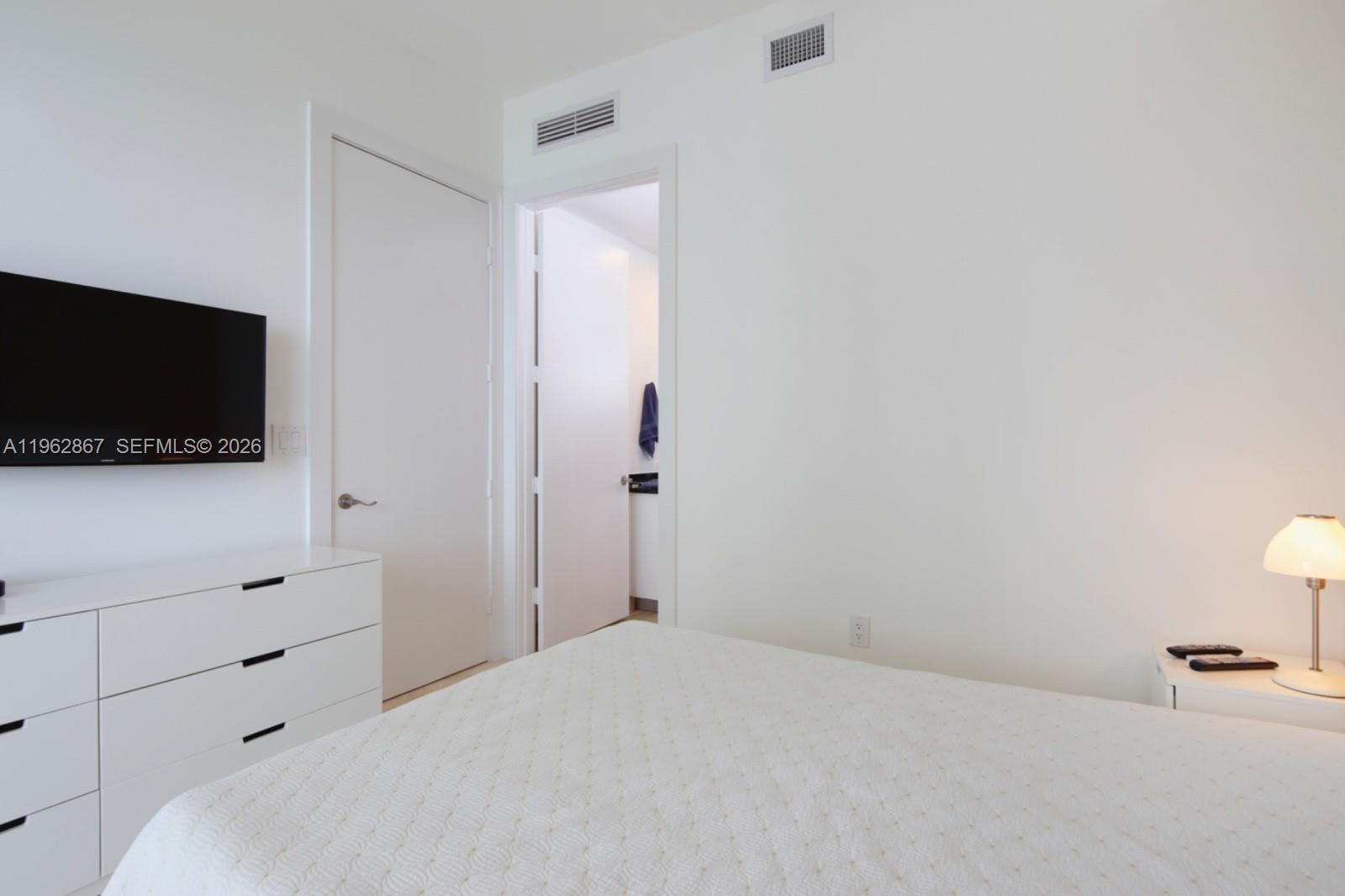 16001 Collins Ave #2902, Sunny Isles Beach FL 33160