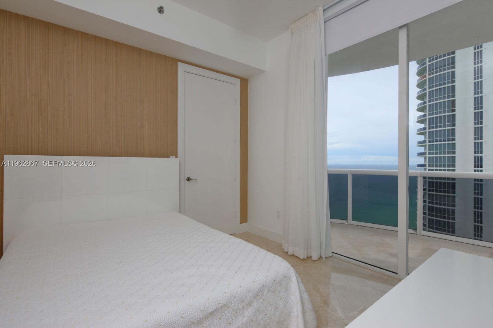 16001 Collins Ave #2902, Sunny Isles Beach FL 33160
