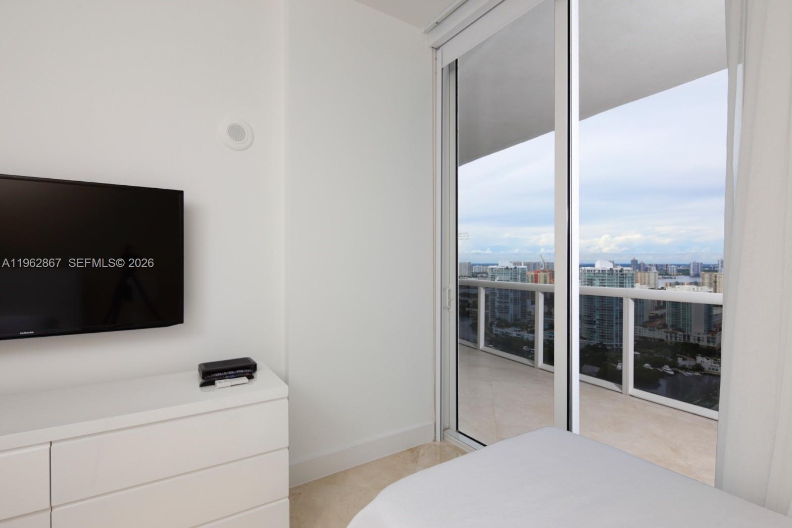 16001 Collins Ave #2902, Sunny Isles Beach FL 33160