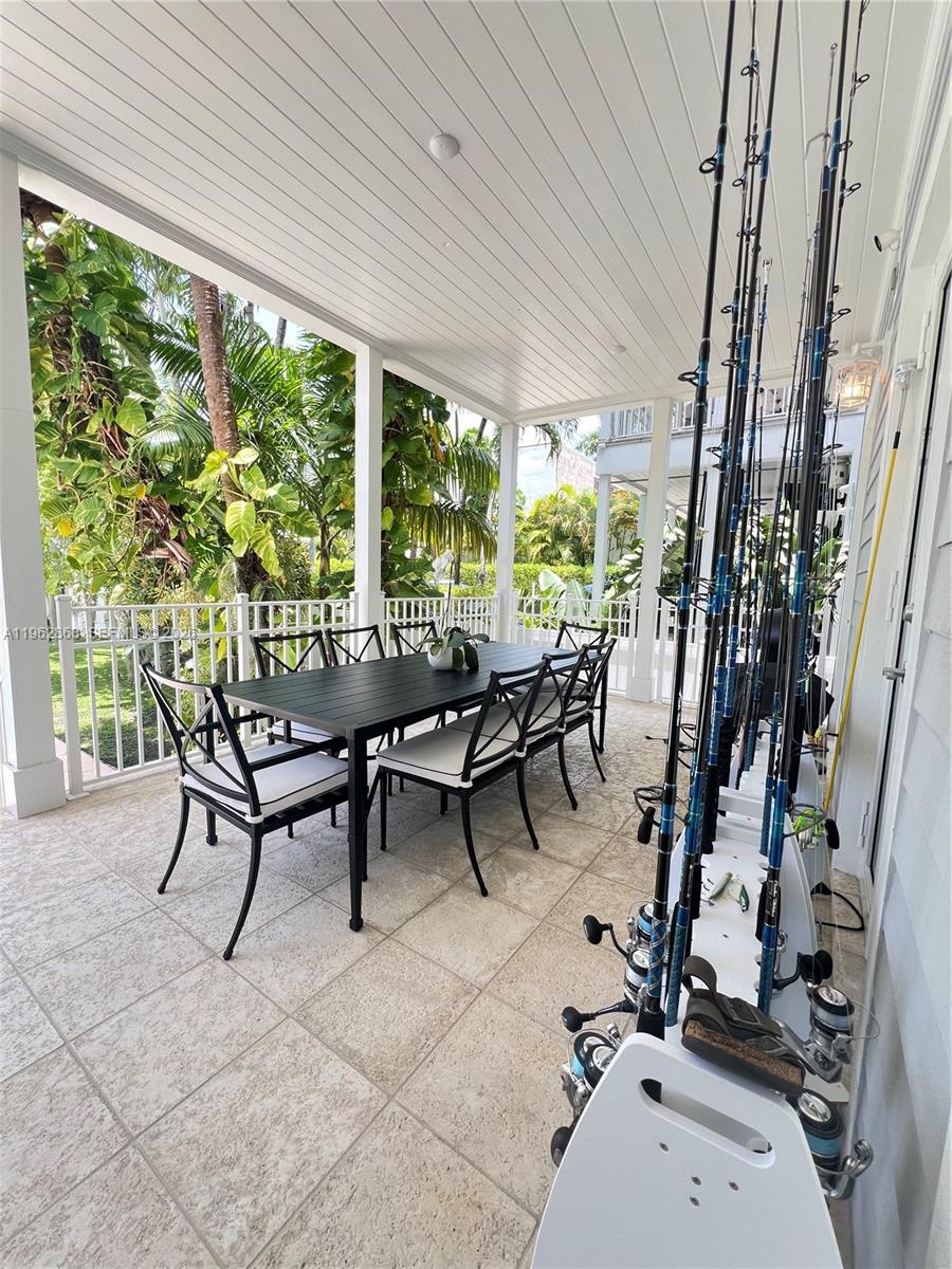 745 NE 77th St, Miami FL 33138