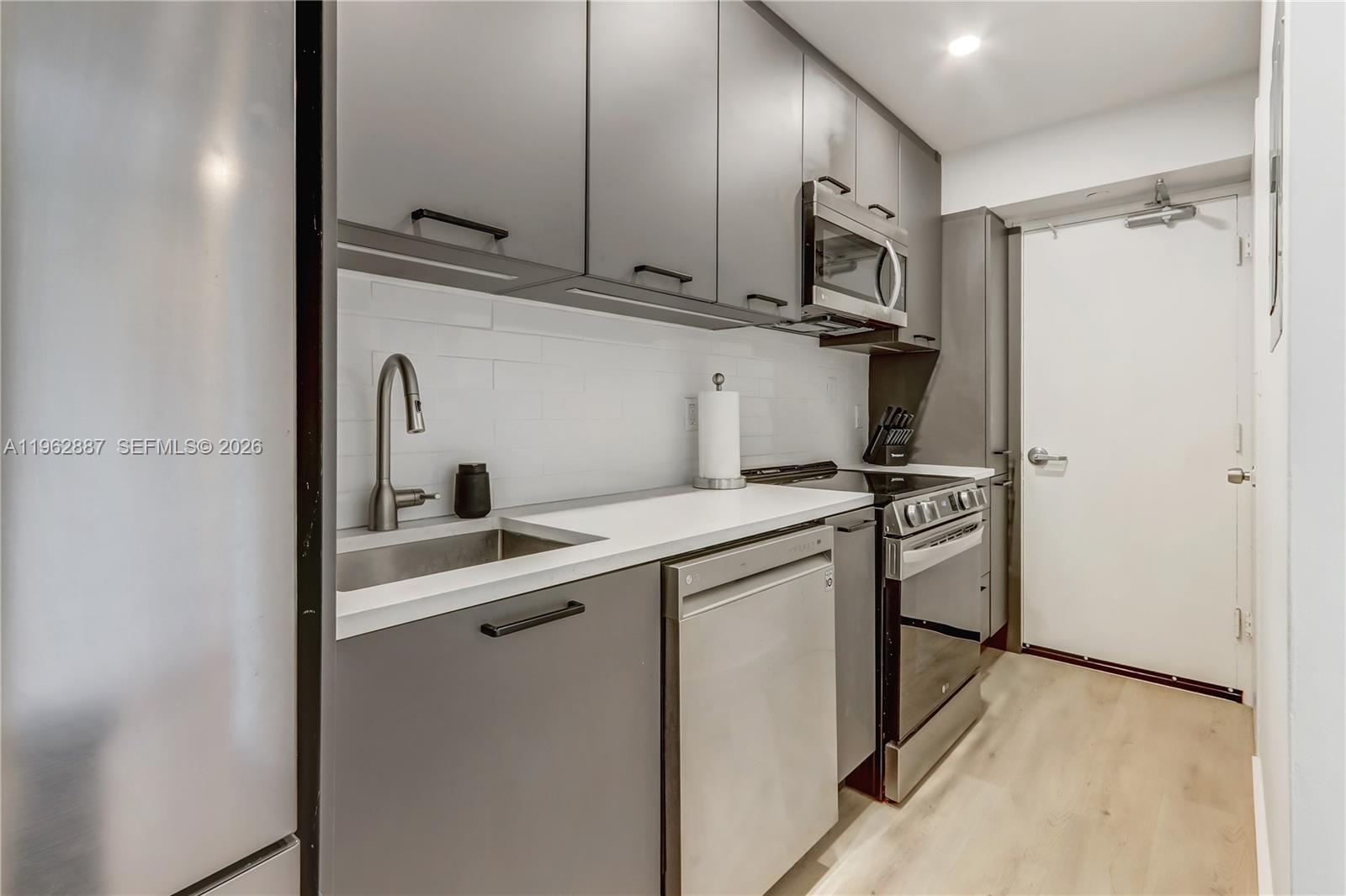 1000 West Ave #506, Miami Beach FL 33139