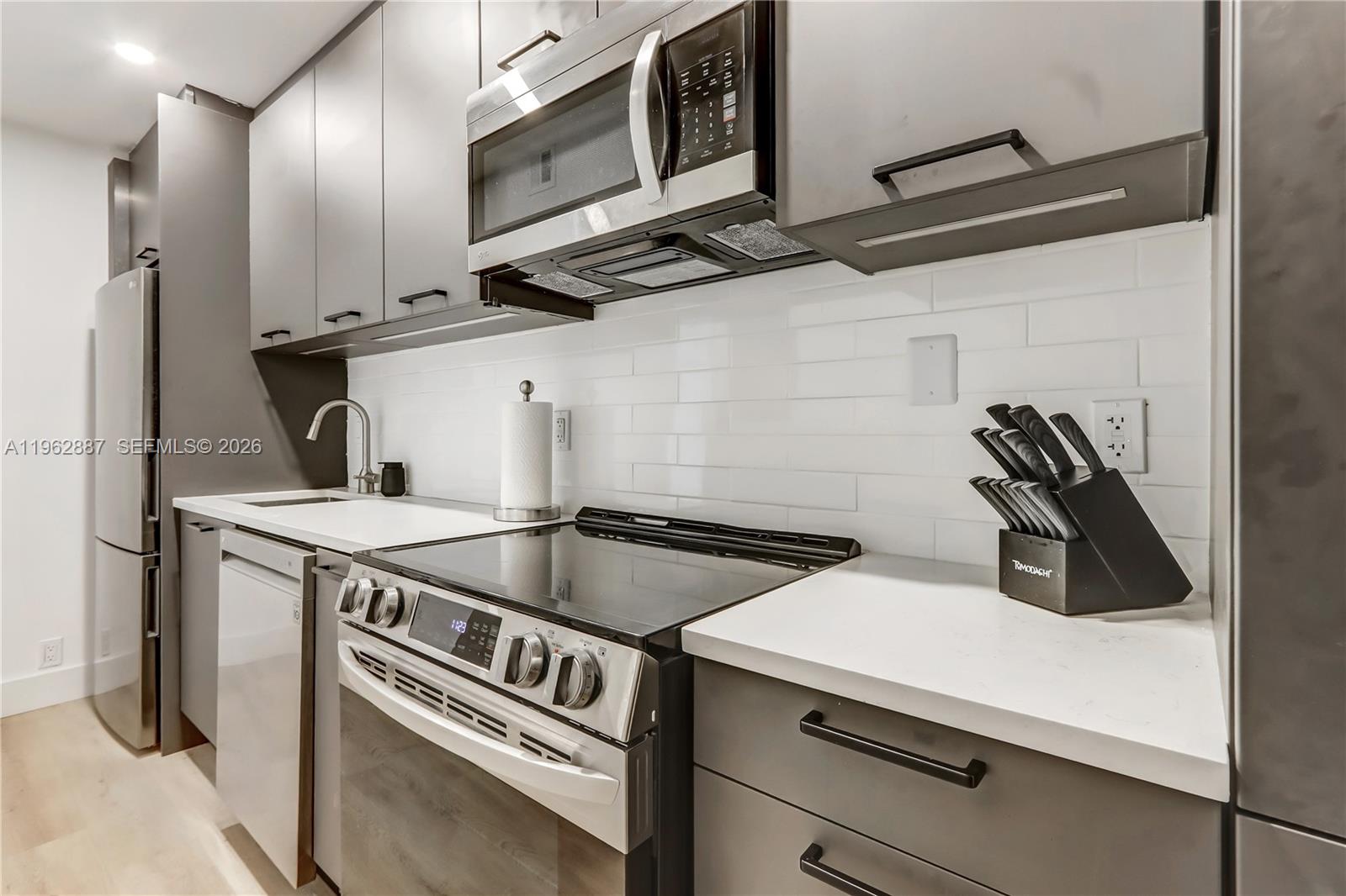 1000 West Ave #506, Miami Beach FL 33139