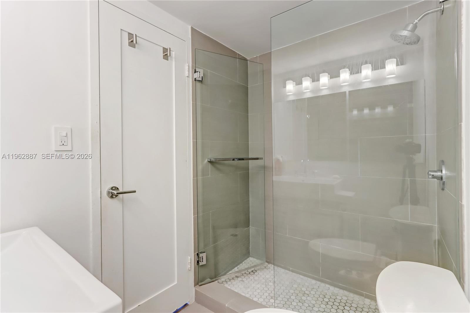 1000 West Ave #506, Miami Beach FL 33139