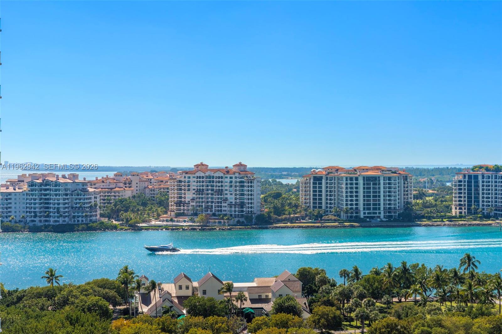 50 S Pointe Dr #1704, Miami Beach FL 33139