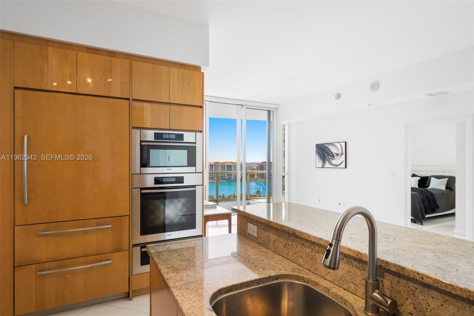 50 S Pointe Dr #1704, Miami Beach FL 33139