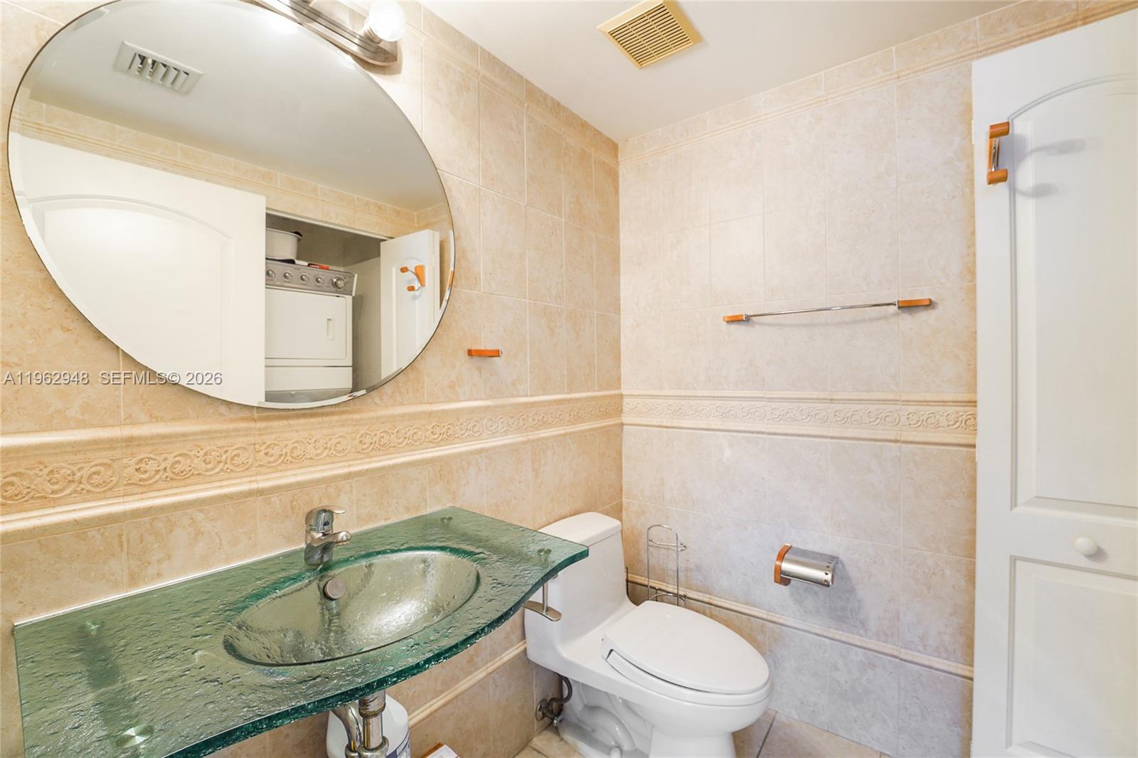110 Washington Ave #2415, Miami Beach FL 33139