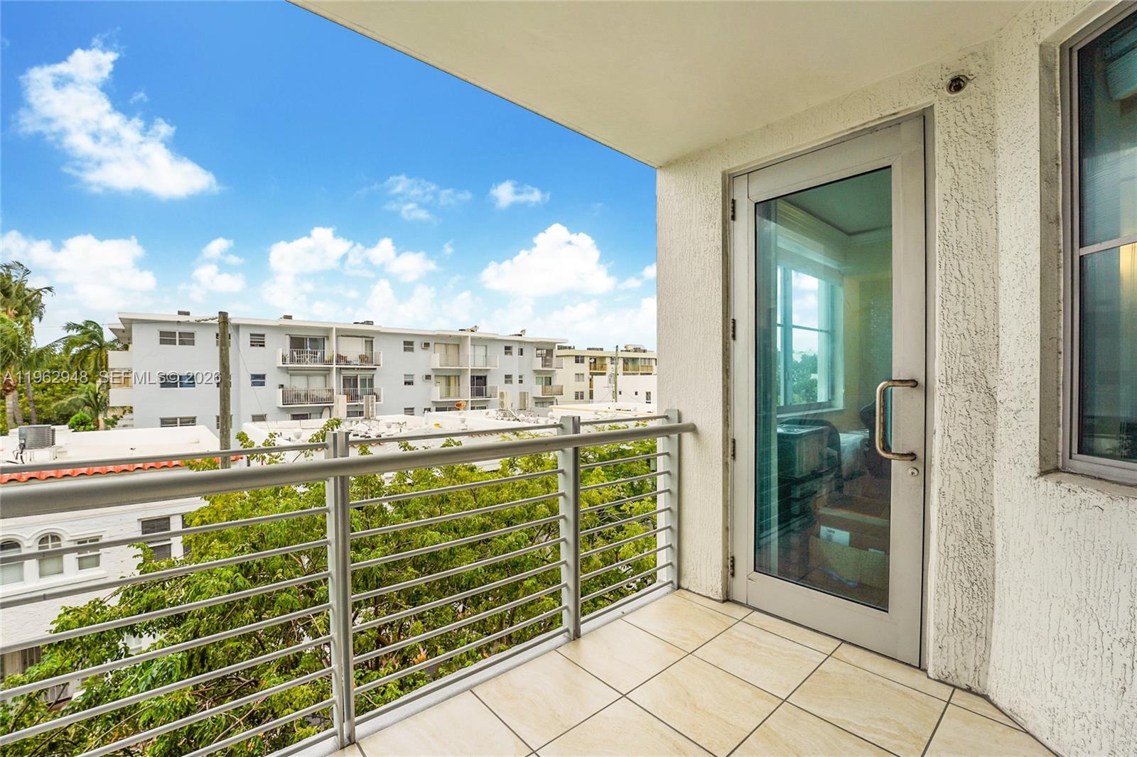 110 Washington Ave #2415, Miami Beach FL 33139