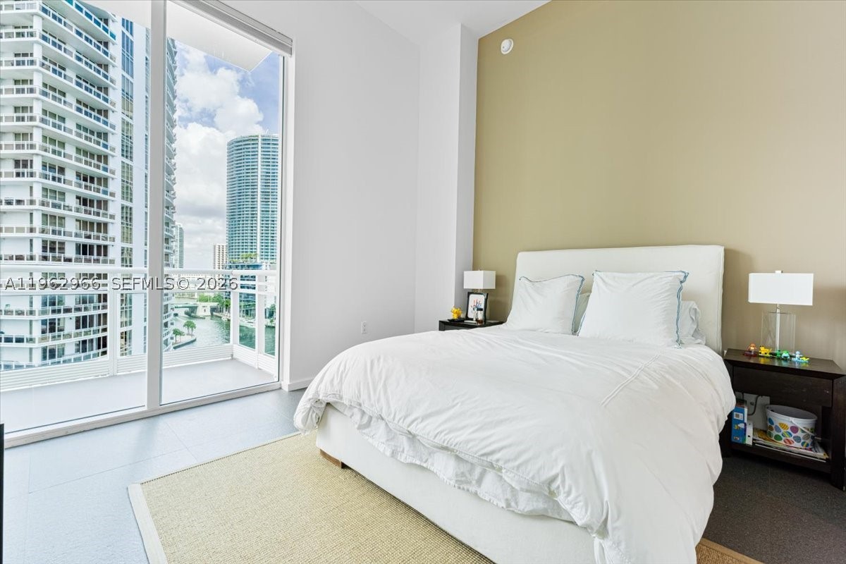 900 Brickell Key Blvd #1101, Miami FL 33131