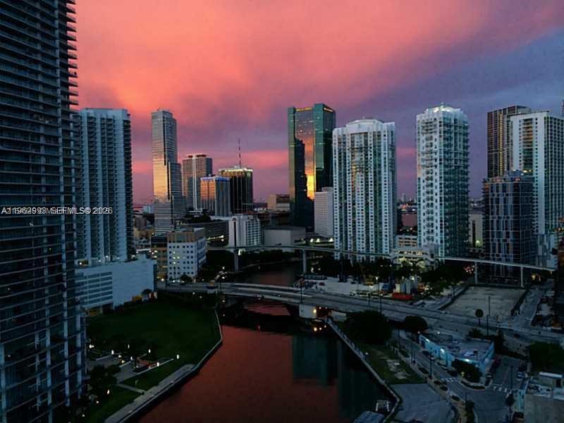 690 SW 1st Ct #1506, Miami FL 33130