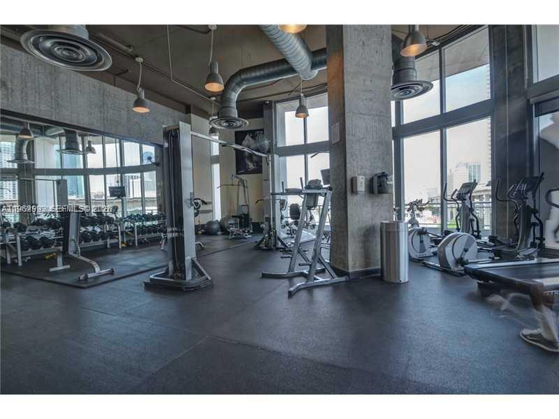 690 SW 1st Ct #1506, Miami FL 33130