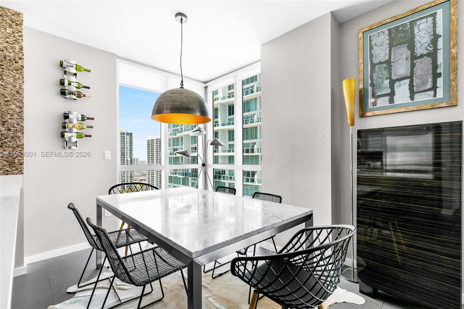 55 SE 6th St #3101, Miami FL 33131