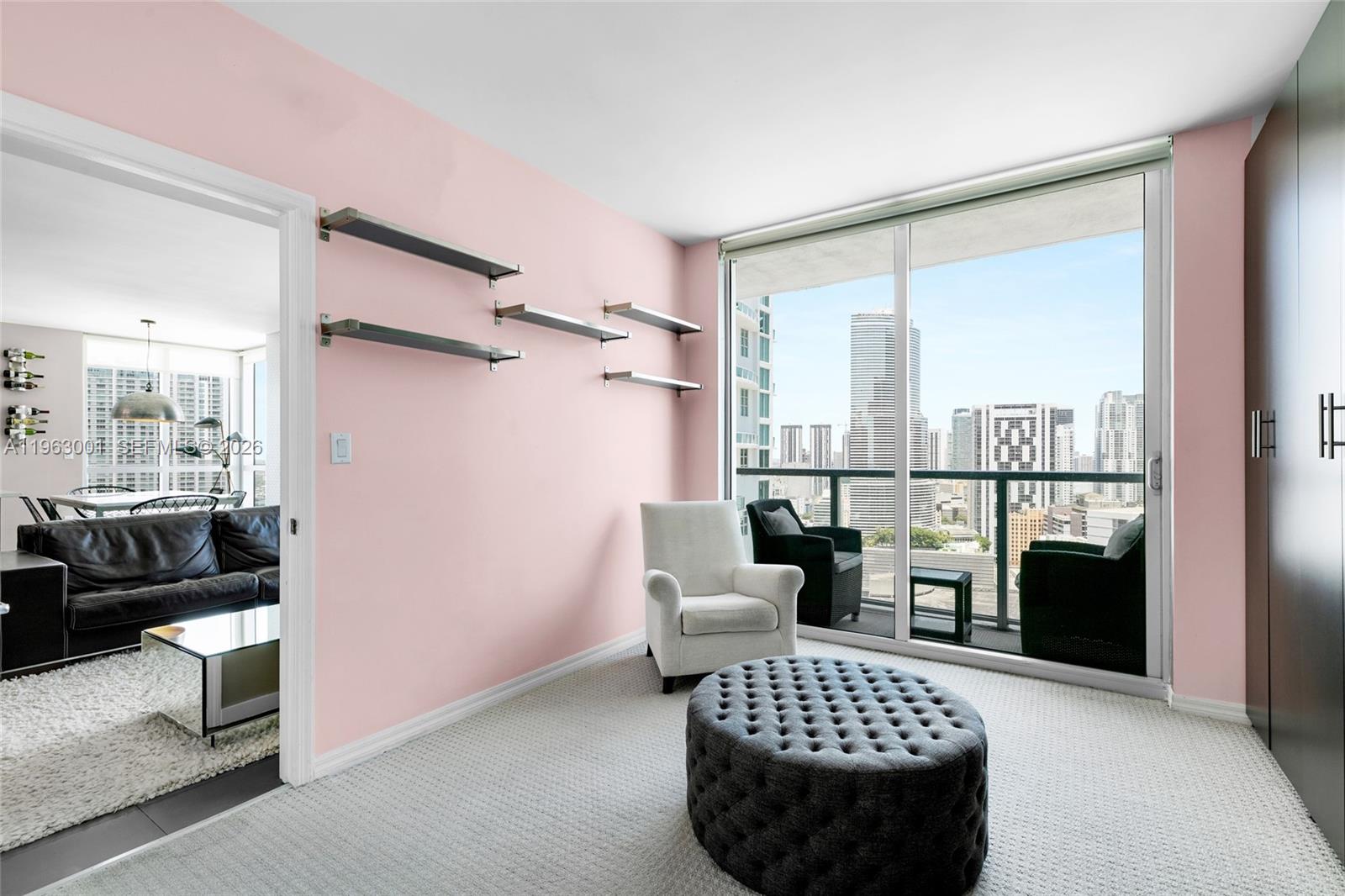 55 SE 6th St #3101, Miami FL 33131