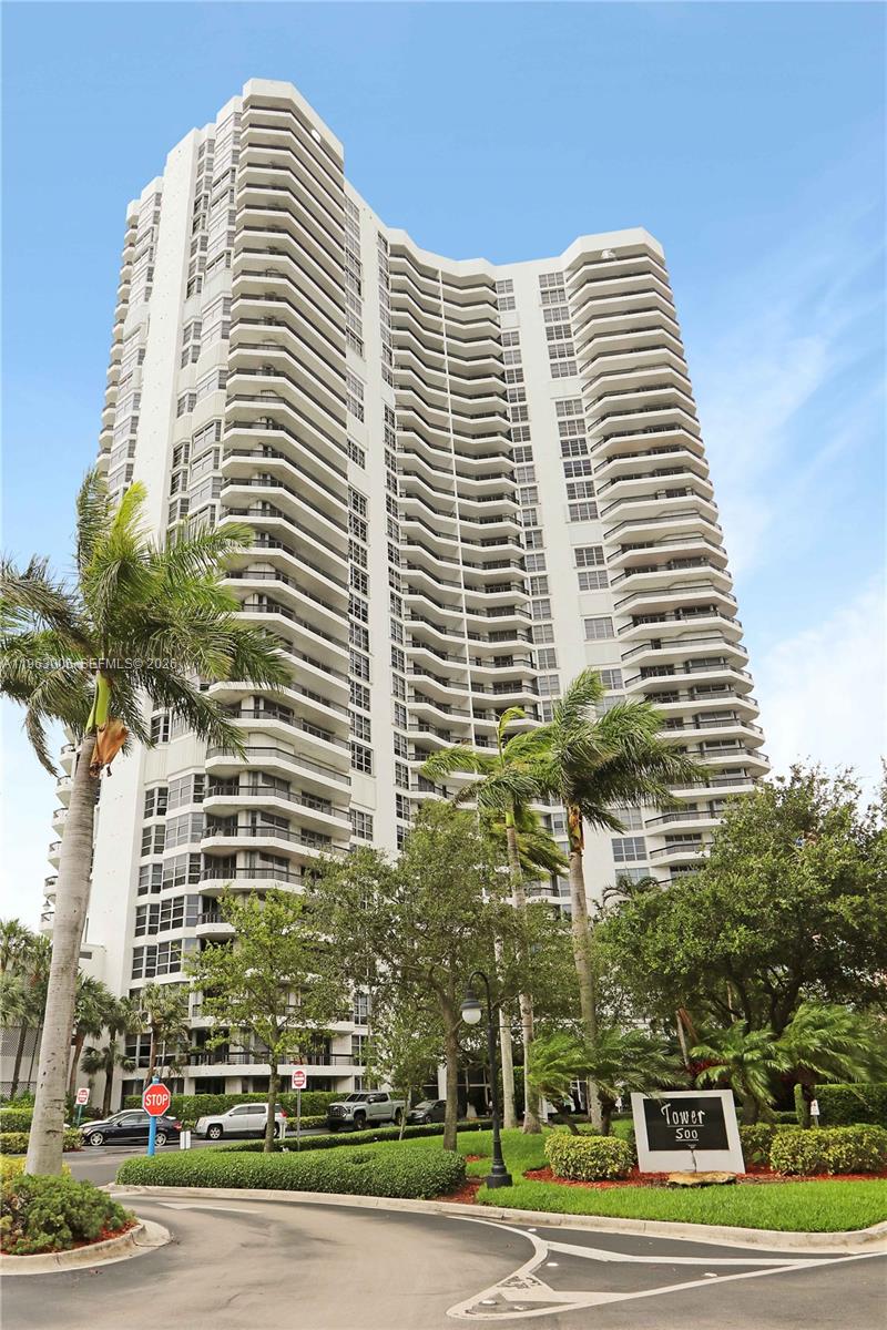 Aventura FL 33180 - A11963006