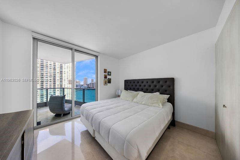 1331 Brickell Bay Dr #1602, Miami FL 33131
