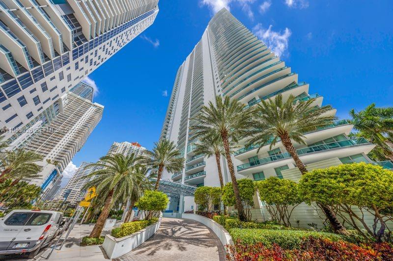 1331 Brickell Bay Dr #1602, Miami FL 33131
