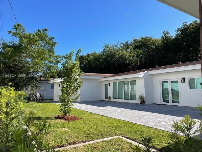 5352 Orduna Dr #0, Coral Gables FL 33146