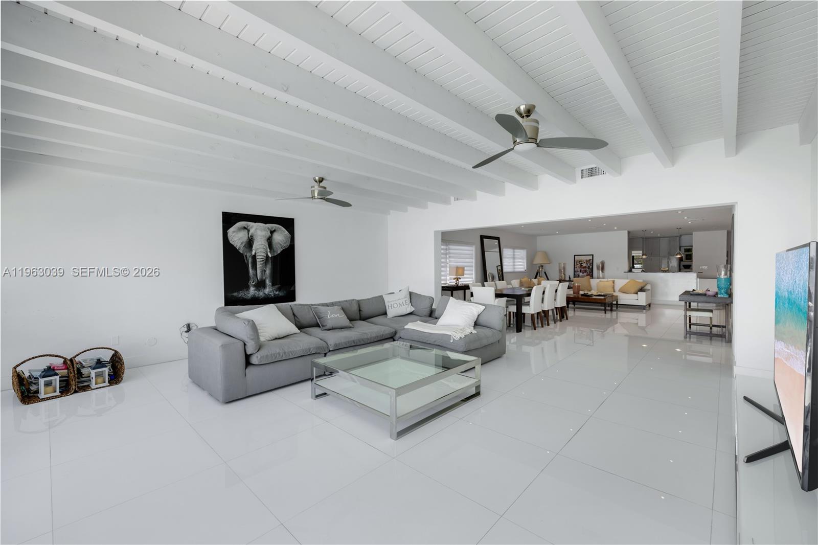 1405 Stillwater Dr, Miami Beach FL 33141