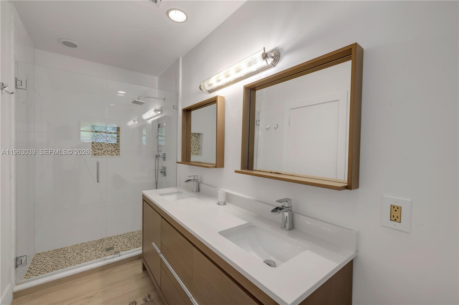 1405 Stillwater Dr, Miami Beach FL 33141