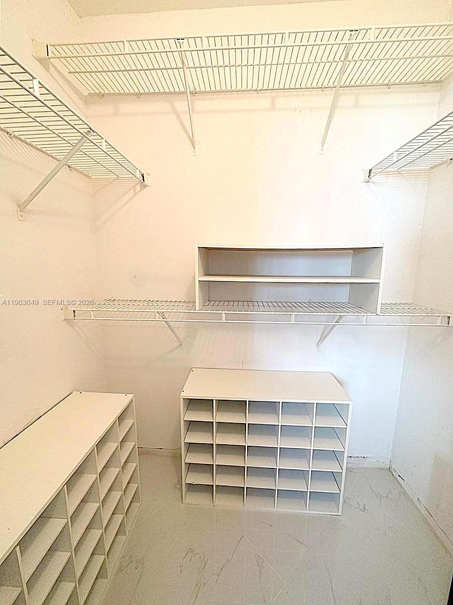 770 Claughton Island Dr #602, Miami FL 33131