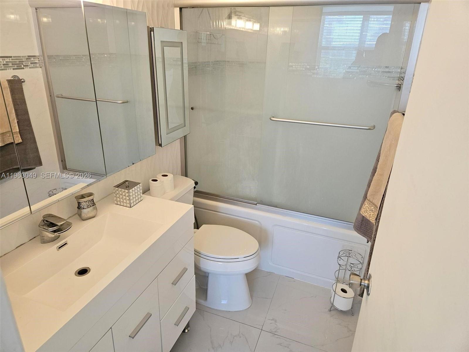 770 Claughton Island Dr #602, Miami FL 33131